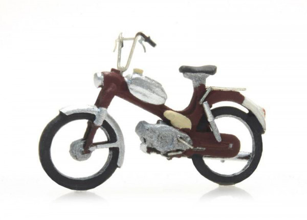 Artitec 387.266 - Puch rot, Fertigmodell aus Resin, lackiert