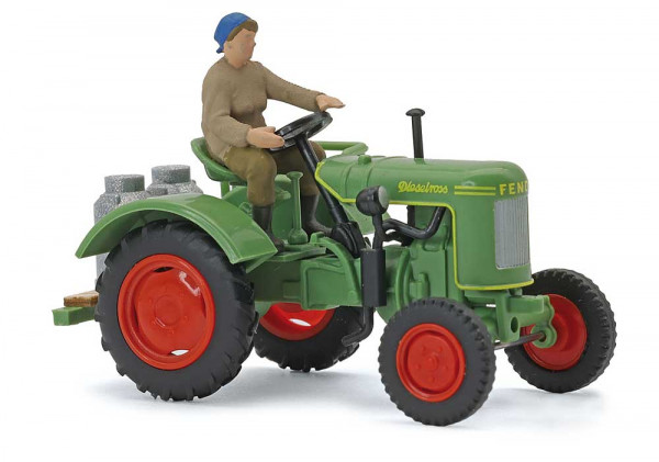 Busch 54154 - Fendt F15 Dieselroß mit Bäuerin