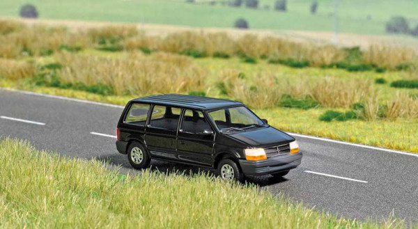 Busch 5657 - Chrysler Voyager mit Beleuchtung