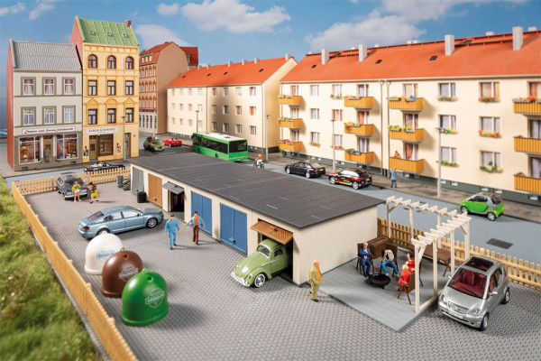 Auhagen 11484 - Garagen mit Zubehör