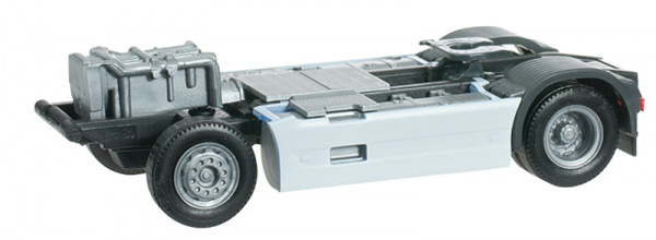 Herpa 084178 - Volvo FH Fahrgestell mit Chassisverkleidung Inhalt: 2 Stück