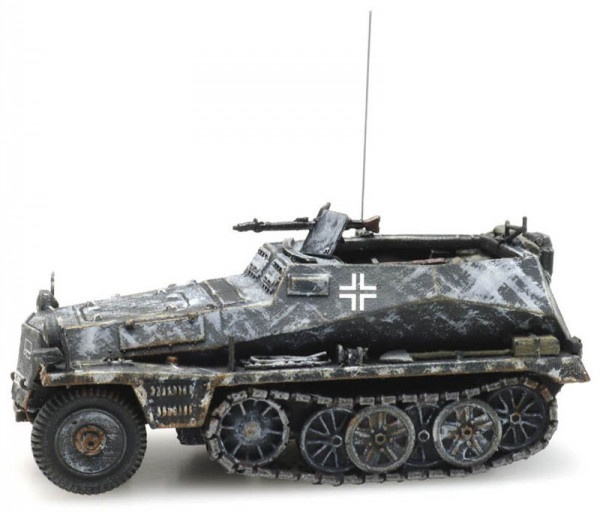 Artitec 6870273 - SdKfz 250/1 Winter Fertigmodell aus Resin, lackiert