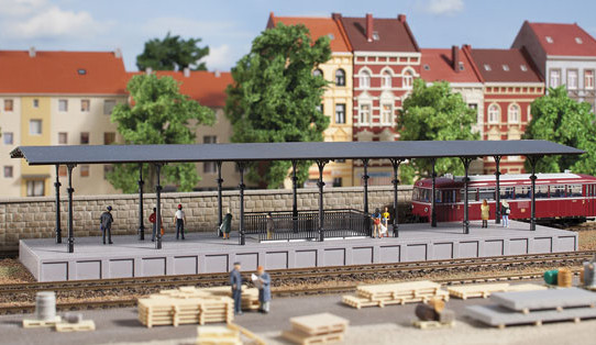 Auhagen 11440 - Bahnsteig mit gusseisernen Säulen