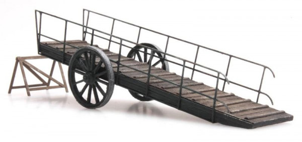 Artitec 387.372 - Mobile Verladerampe Fertigmodell aus Resin, lackiert