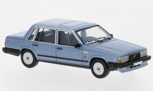 PCX870661 - Volvo 740 metallic hellblau, 1984,