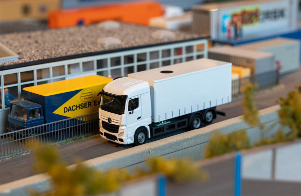 Faller 161314 - Car System Digital LKW MB Actros Stream Space (Herpa)