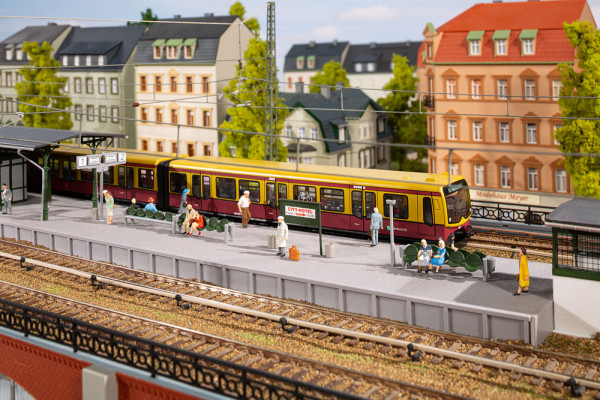 Auhagen 43688 - Bahnsteig ohne Überdachung