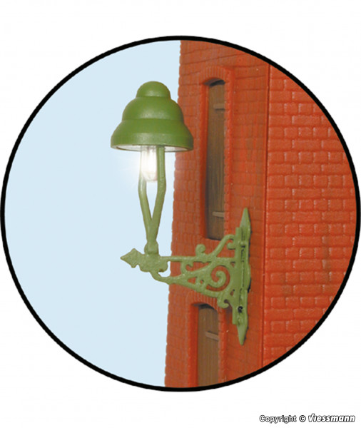 Viessmann 6013 - Gas-Wandlaterne grün, LED warmweiß
