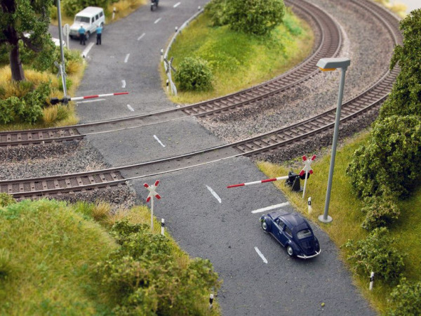 Noch 14307 - Bahnschranken mit Andreaskreu