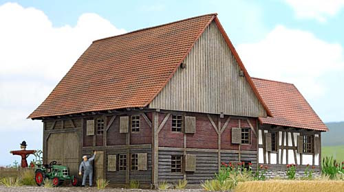 Busch 1503 - Kleinbauernhaus aus Mennwangen Echtholz Lasercut Bausatz