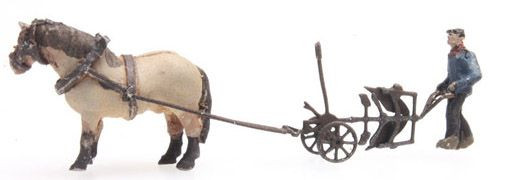 Artitec 322.023 - Pferd und Pflug Fertigmodell aus Resin, lackiert