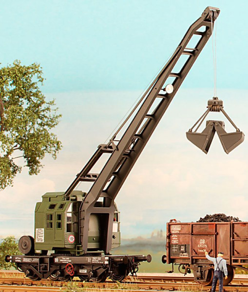 Weinert 3390 - Reserve Kohlenladekranwagen auf Regelspurgleisen, mit Blechausleger, NEM-Räder, Bausa