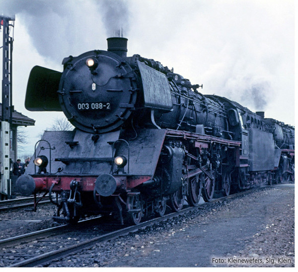Tillig 04151 - DB Dampflokomotive BR 003 Ep.4