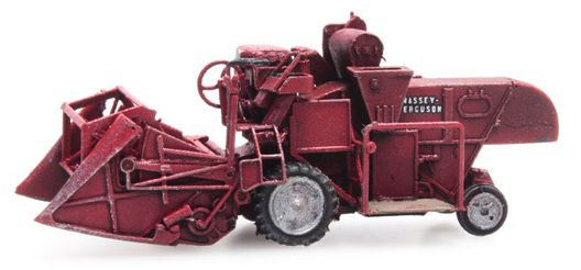 Artitec 316.059 - Mähdrescher MF 830 Fertigmodell aus Resin, lackiert