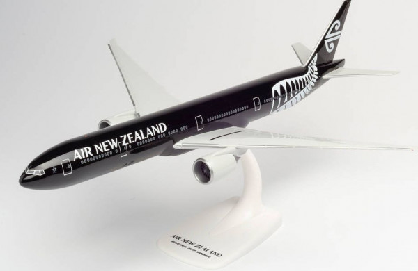 Herpa 612777 - Air New Zealand Boeing 777-300ER – ZK-OKQ „All Blacks“
